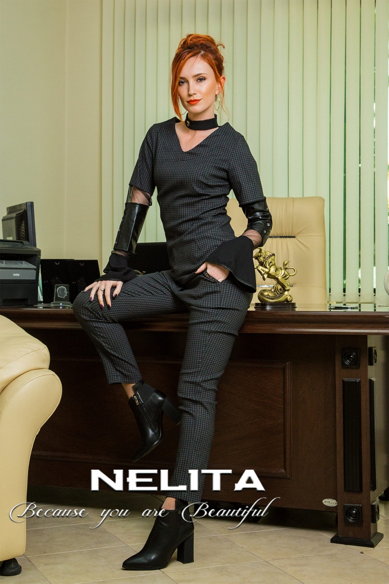 Елегантен комплект NELITA от туника и панталон