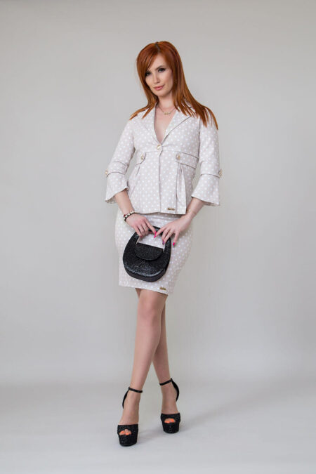 Дамски сет с точки в нежно бежево