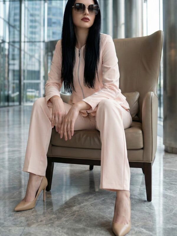 Дамски панталон в нежно розово