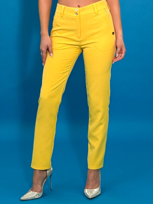 Елегантен панталон в жълто