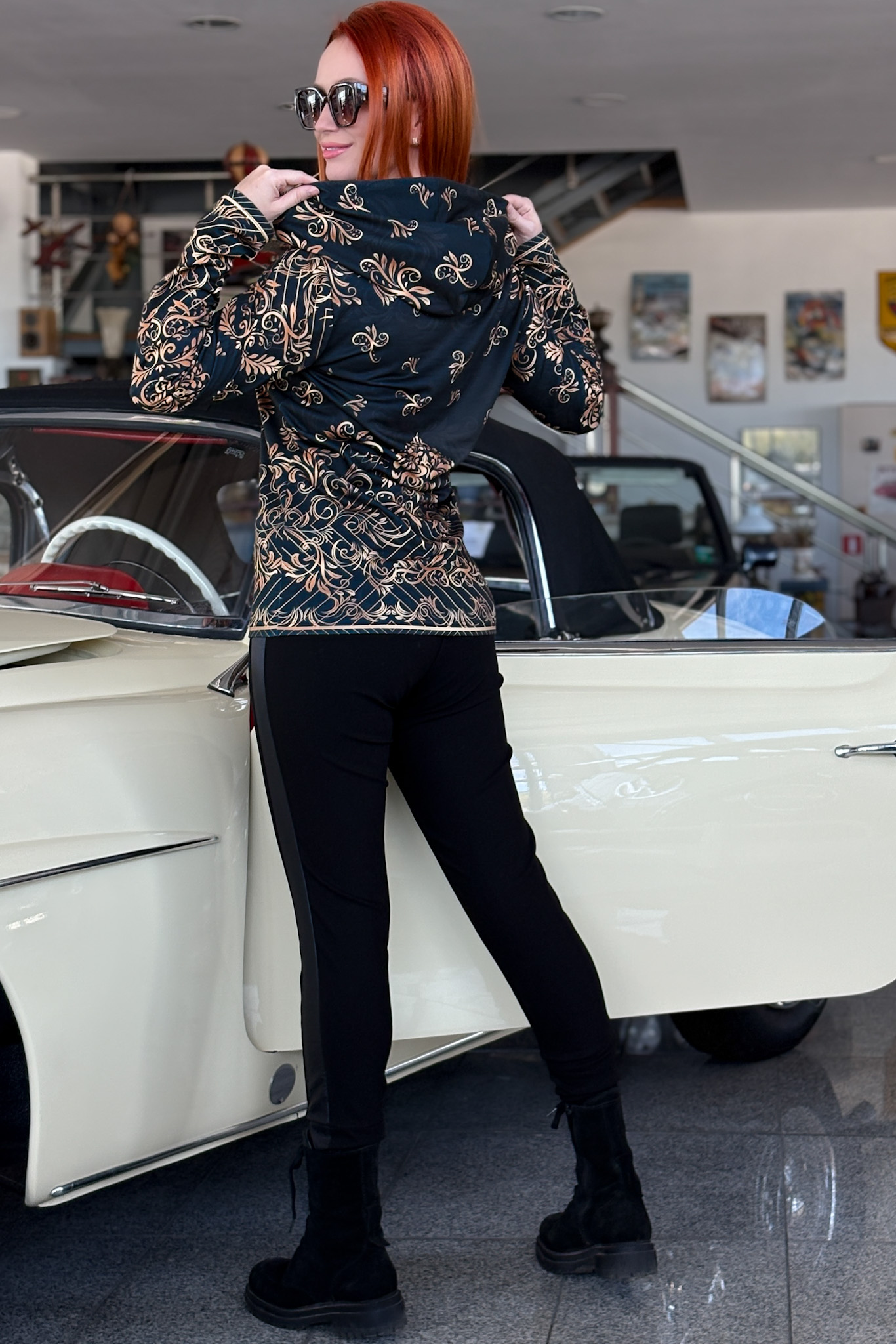 Блуза с ефектен принт злато - Image 4