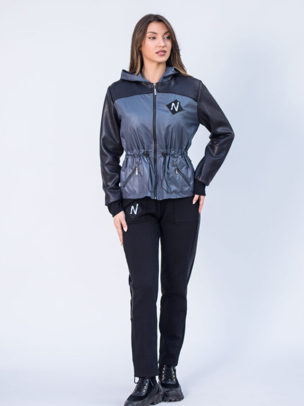 Спортен дамски комплект