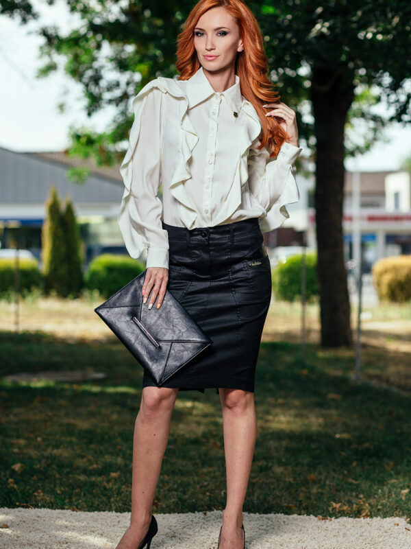 Пола от промазка с декорация