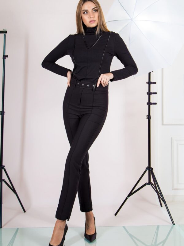 Елегантен панталон с висока талия