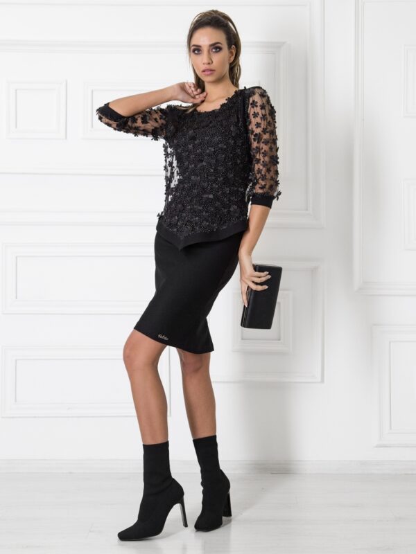 Елегантна рокля от бутиков тюл