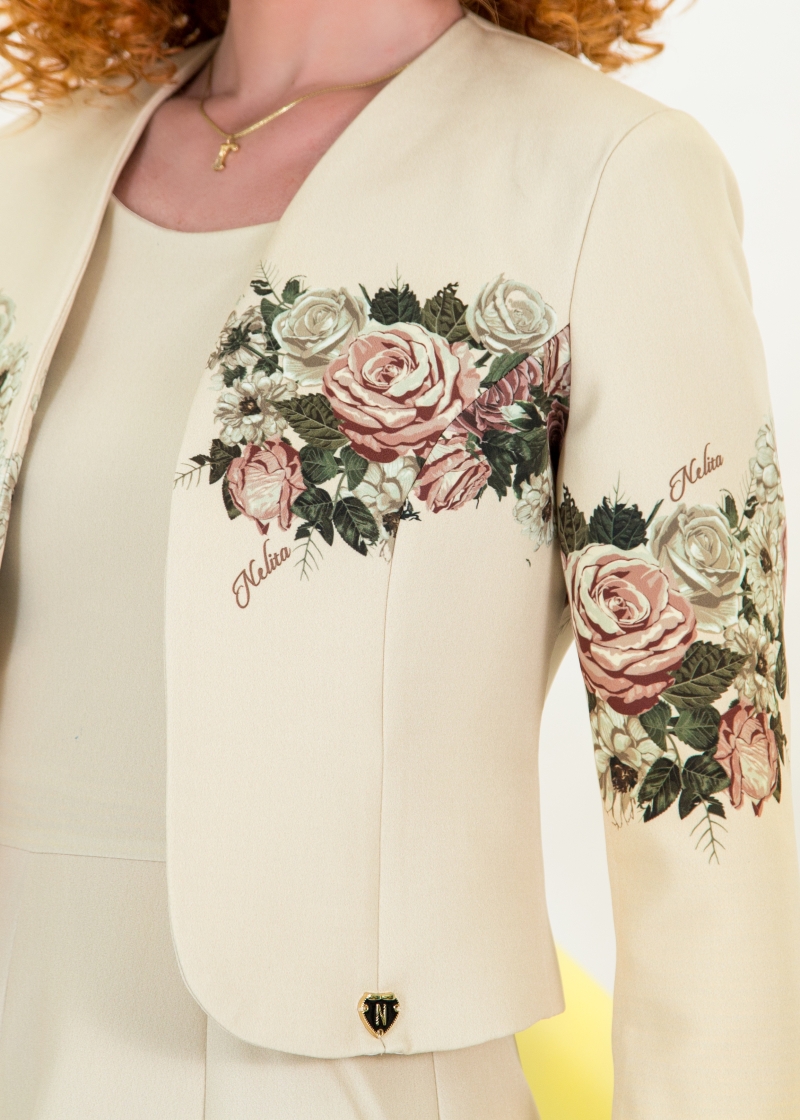 Комплект от рокля и сако с авторски принт - Image 5